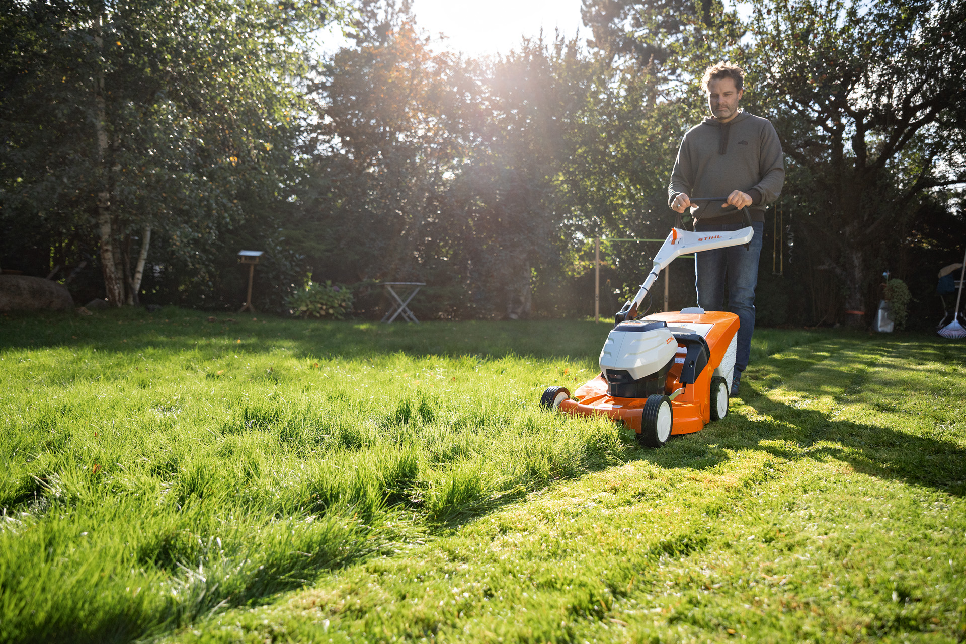 How to choose the best lawnmower for your lawn