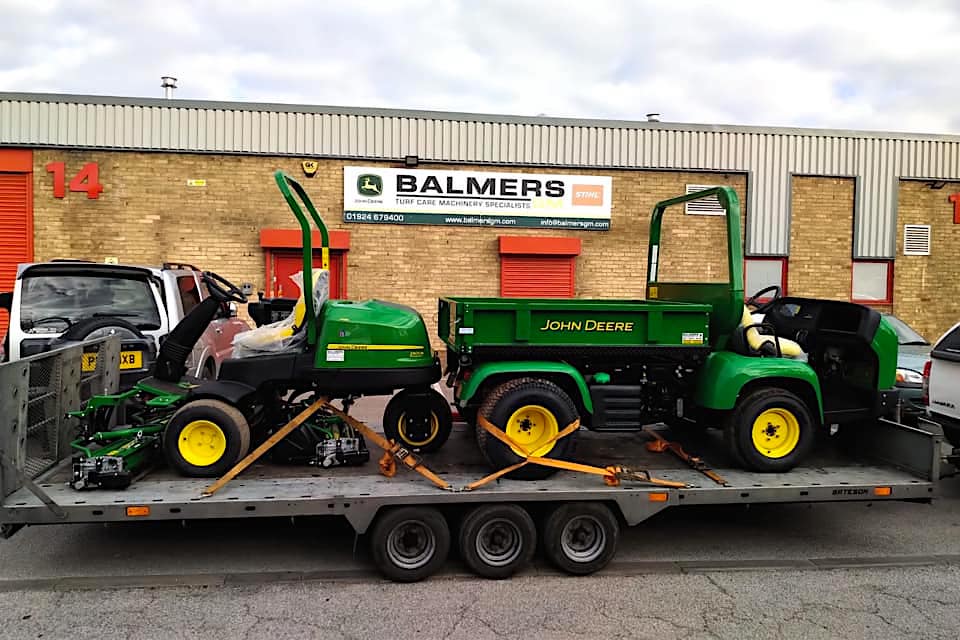 John Deere Greens mower & Pro Gator for South Yorkshire