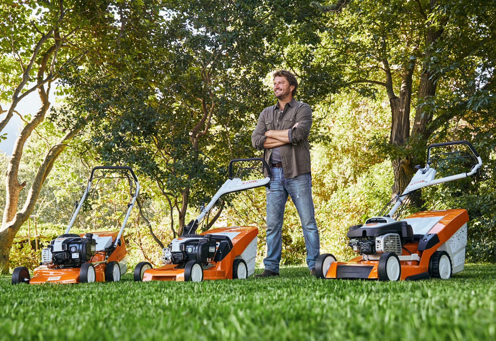 Balmers GM Guide to Buying a Lawn Mower