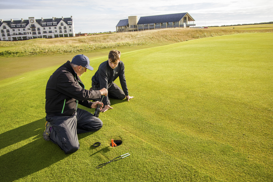 Carnoustie Golf Links announces partnership with John Deere and Rain Bird 