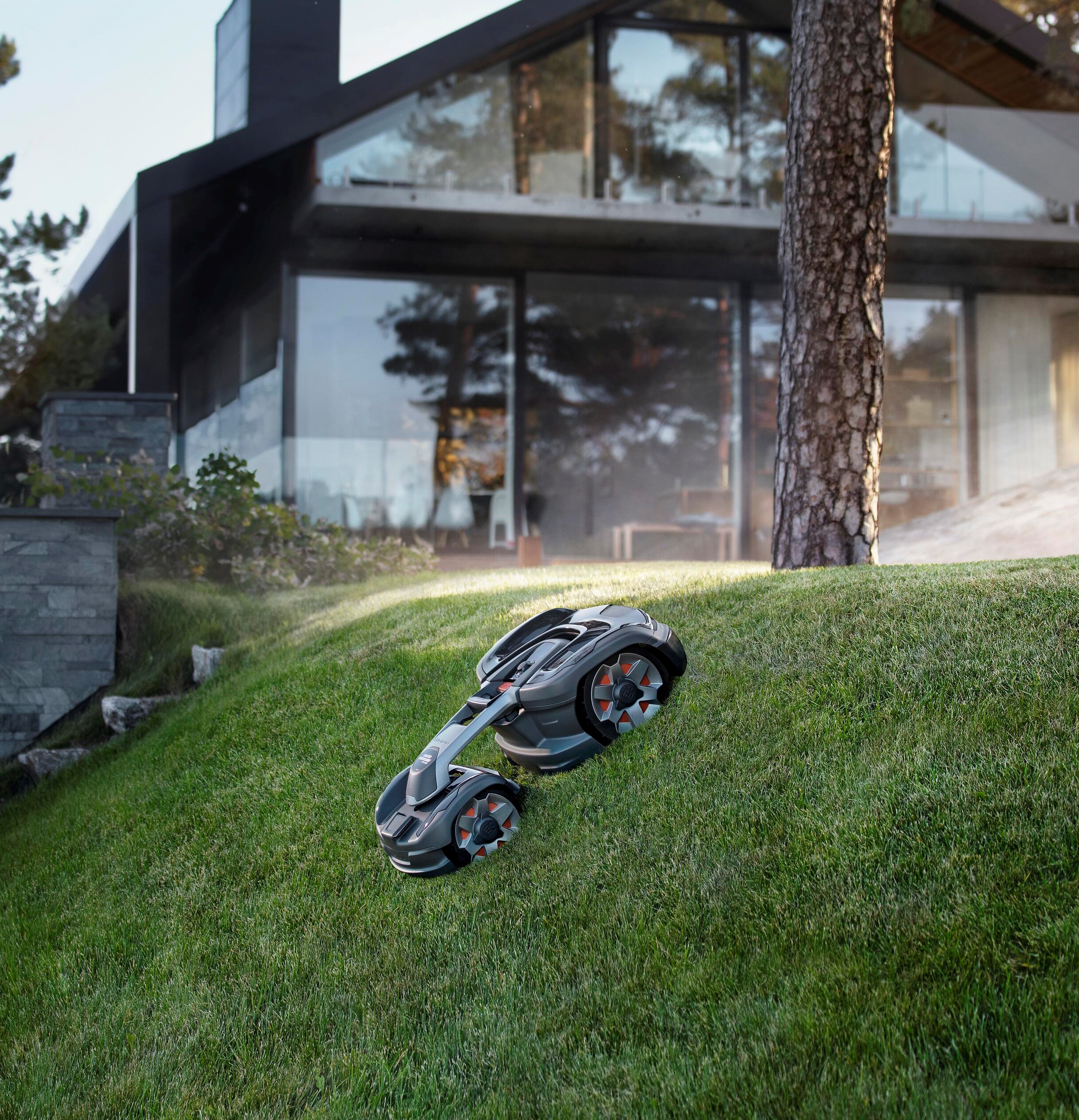 Cortacésped Husqvarna Rider a batería - Robotic Mowers