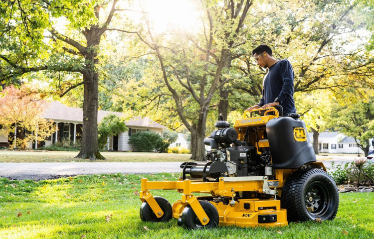 Hustler Commercial Mowers