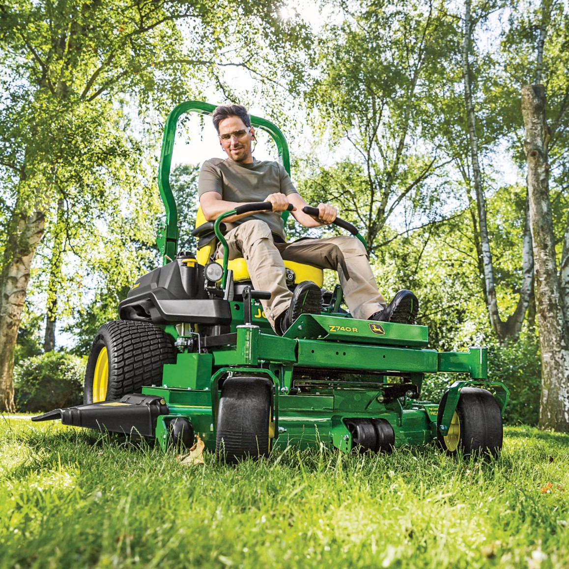 New John Deere Z740R ride-on mowers