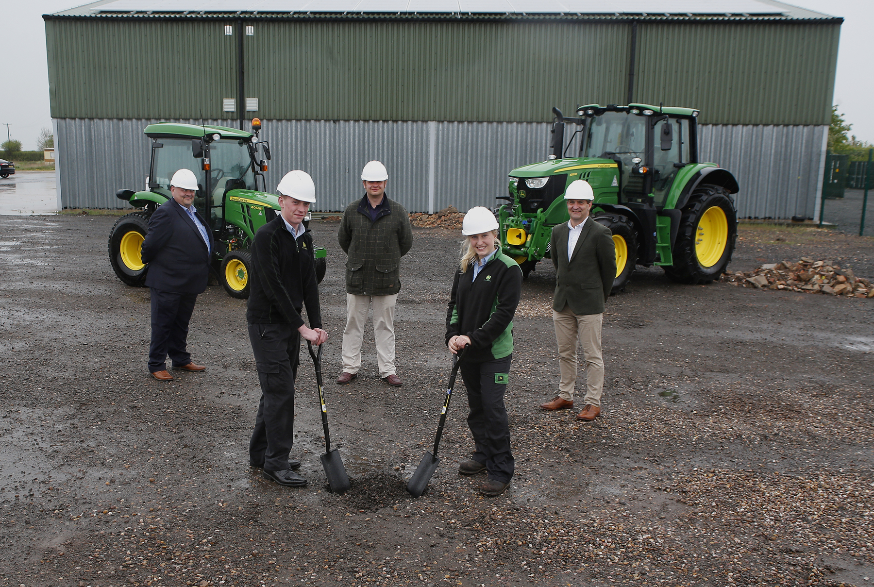 John Deere to open new apprentice training centre John Deere to open new apprentice training centre