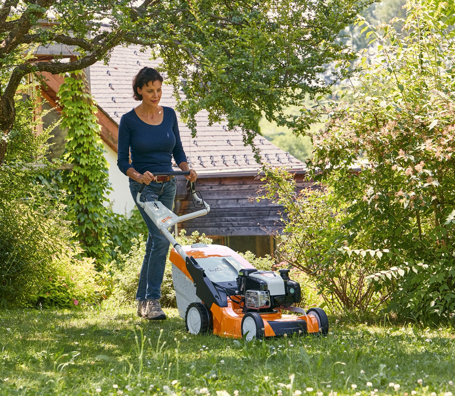 The Stihl RM 650 Petrol Lawnmower