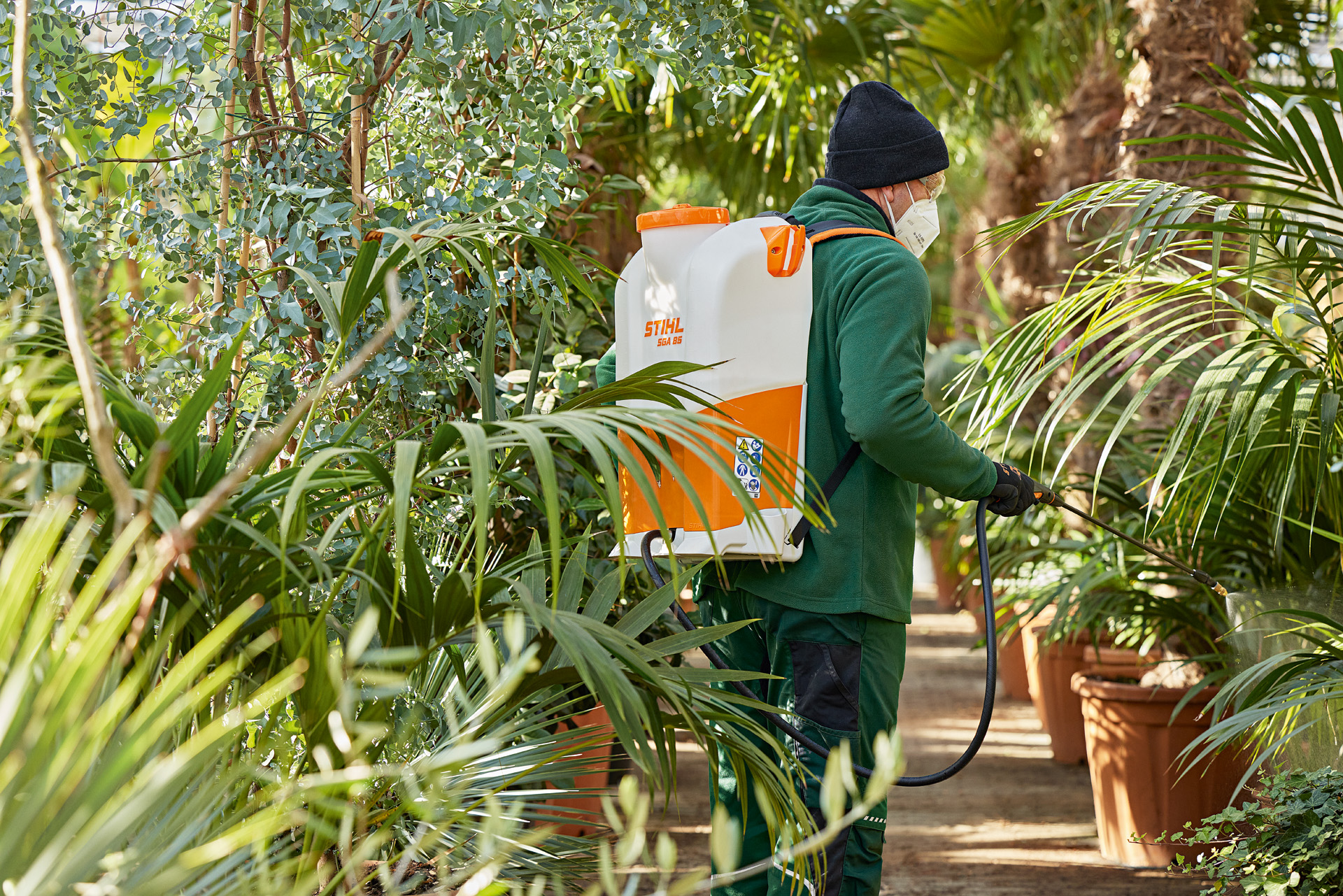 Battery powered & manual sprayers from Stihl Battery powered & manual sprayers from Stihl