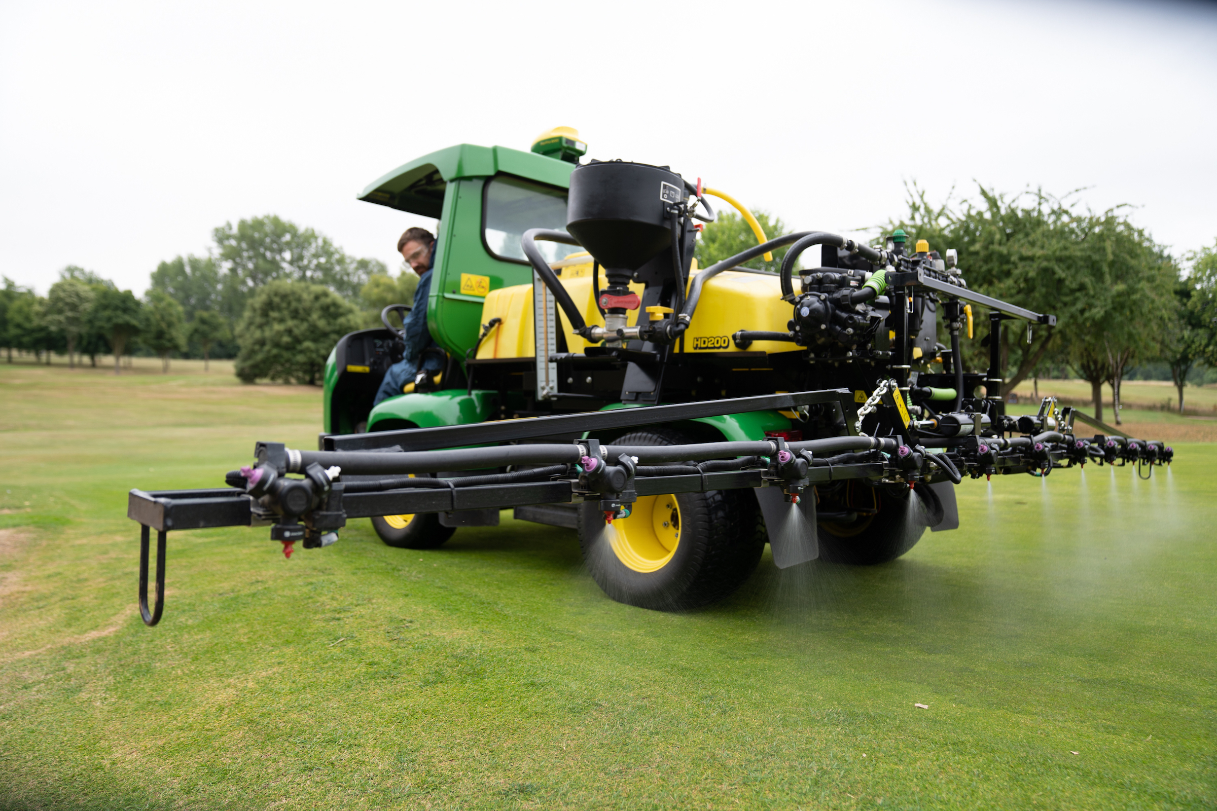 John Deere GPS sprayer leads the way at Leicester 