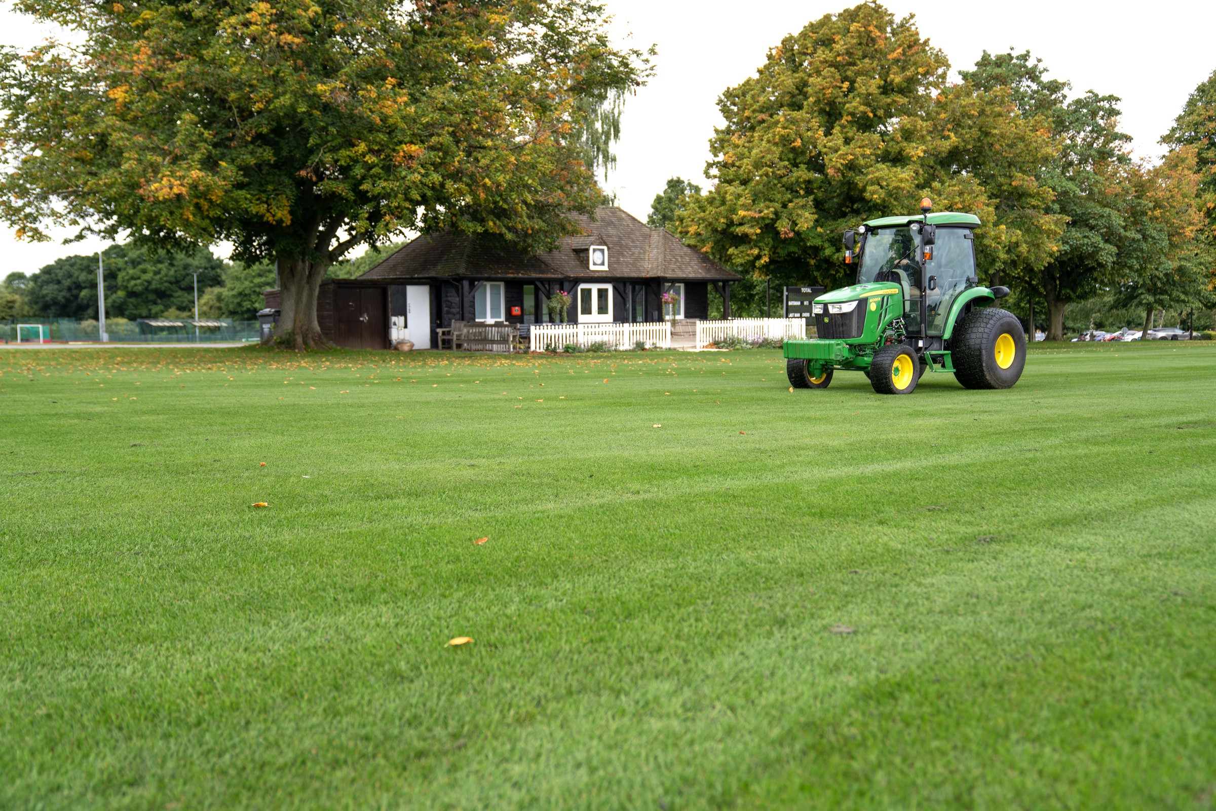 Forward-thinking school invests in future with new John Deere turf machinery fleet