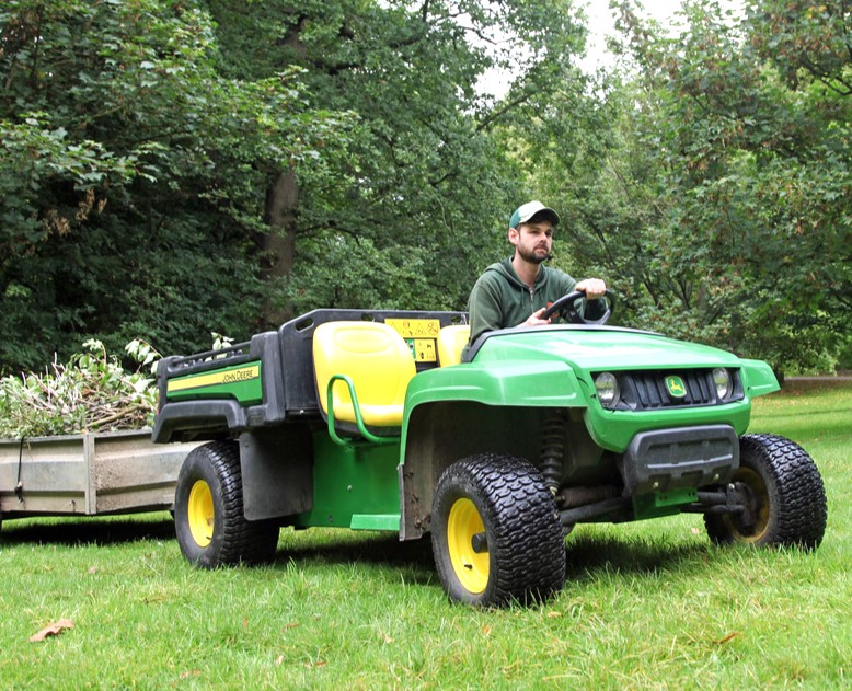 Balmers GM & John Deere keeps Yorkshire Sculpture Park in great shape