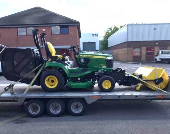 John Deere X950R - not just a mower!