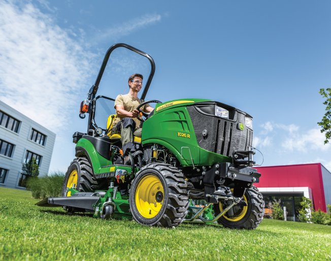 The John Deere £1 deck deal is back!