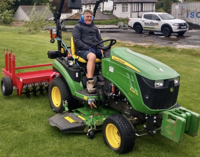 Belvedere &amp; Calder Vale Sports Club go green (and yellow!)