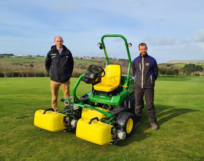New John Deere mower makes its mark at The Point