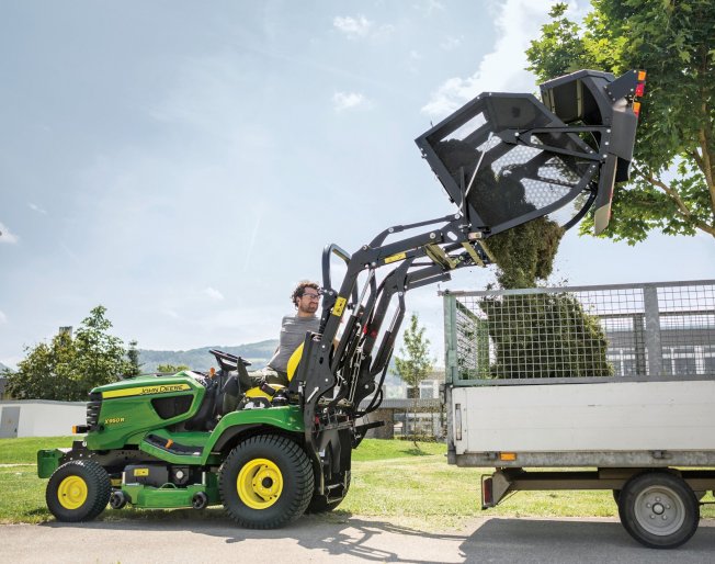 John Deere Commercial Mowing