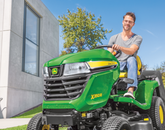 A buyers guide to ride on lawn mowers