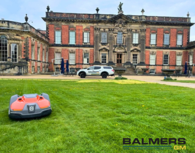 Husqvarna 550 EPOS AutoMower out &amp; about...