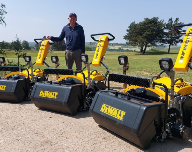 Trio of Infinicut's deliver impressive cut quality and battery life for Hallamshire Golf Club