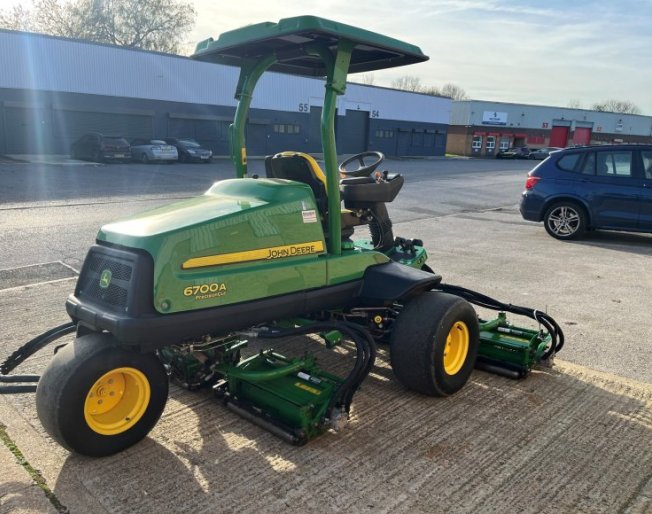 Used John Deere 6700A Fairway Mower Used John Deere 6700A Fairway Mower