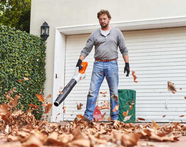 Unleash the Power of Leaf Blowers this Autumn Unleash the Power of Leaf Blowers this Autumn