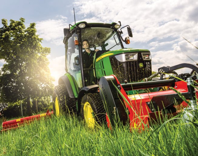 John Deere 4 Series Compact Utility Tractors