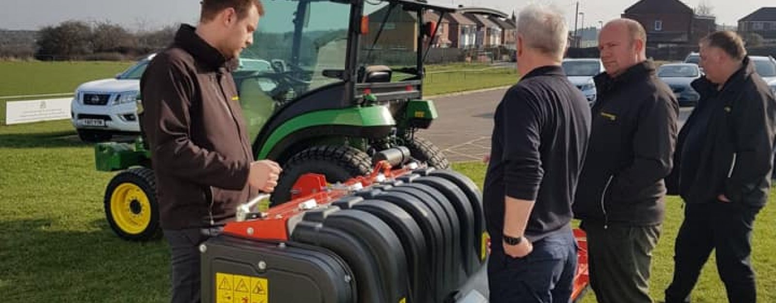 Balmers GM provide demo kit for the IOG L1 Winter Pitch Course