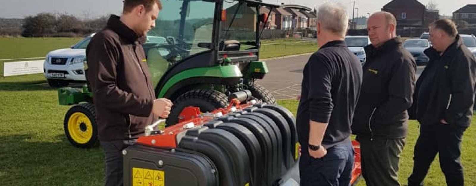 Balmers GM provide demo kit for the IOG L1 Winter Pitch Course Balmers GM provide demo kit for the IOG L1 Winter Pitch Course