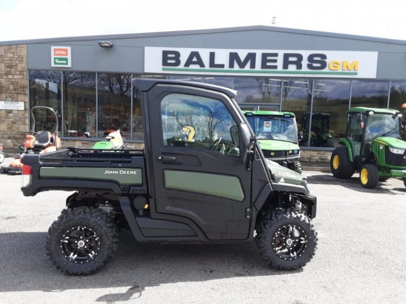 New John Deere XUV 835M Gator