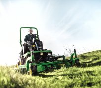 John Deere Commercial Mowing