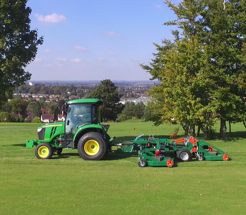 Wessex CRX-410 Multi-Cut Tri-Deck Mower