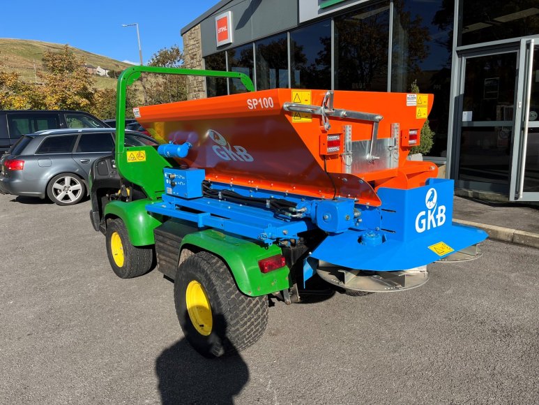 John Deere Pro Gator & GKB Top Dresser