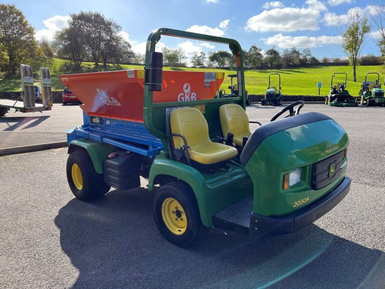 John Deere Pro Gator & GKB Top Dresser