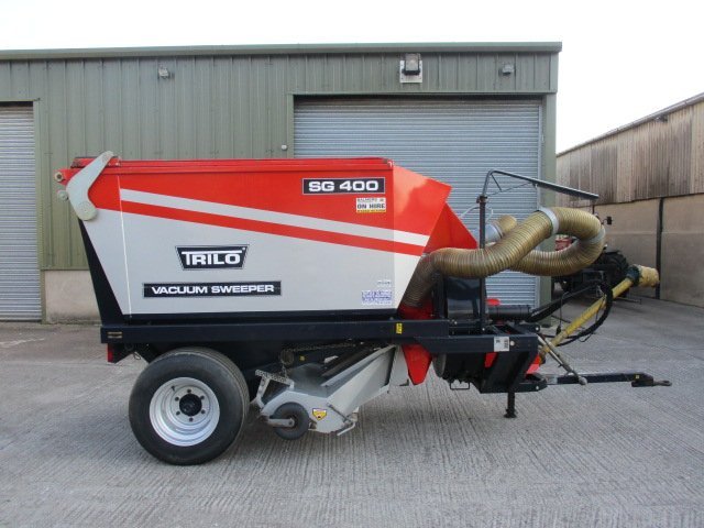 Trilo SG400 Vacuum Sweeper for hire