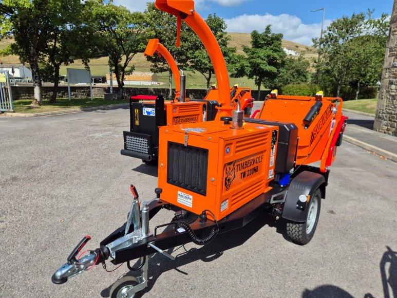 Timberwolf TW230HB Diesel 6" Wood Chipper