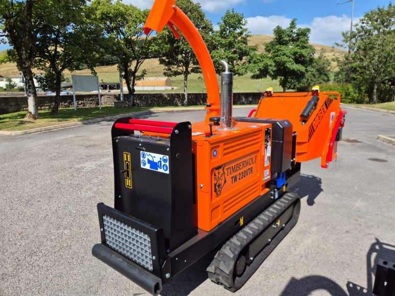 Timberwolf TW 230 VTR Diesel Variable Tracked Wood Chipper 