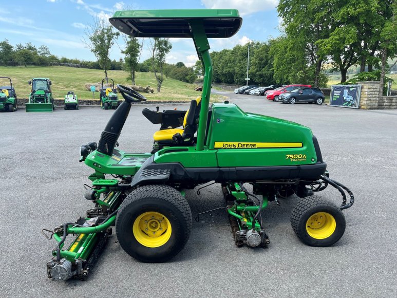 John Deere 7500A Fairway Mower