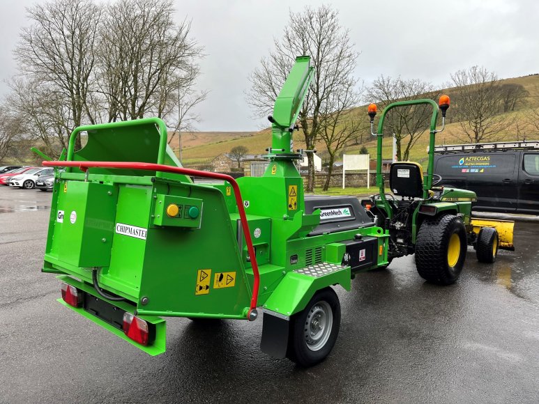 NEW Greenmech CM220 9" Wood Chipper 