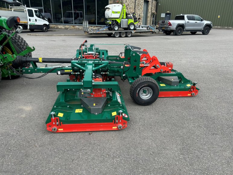 Wessex CRX-320 Mower