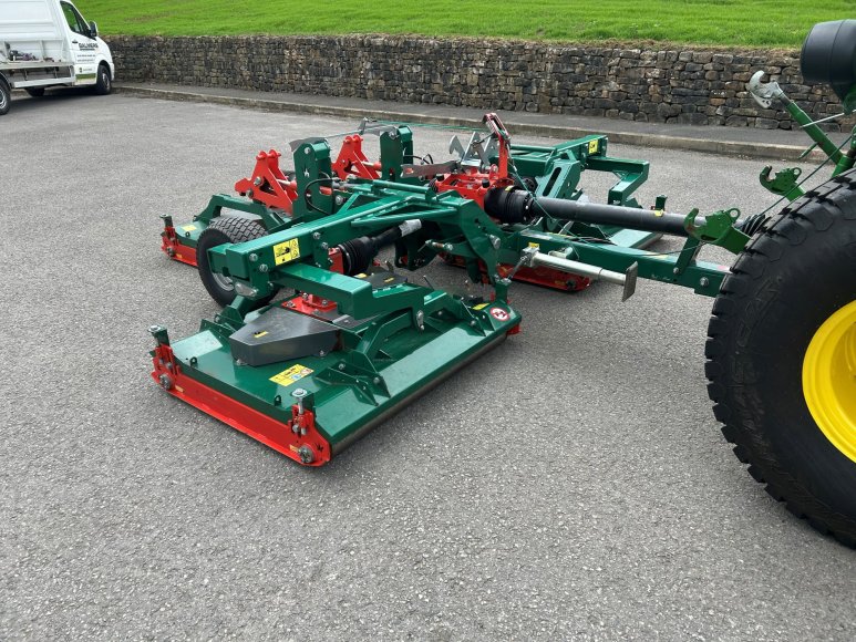 Wessex CRX-320 Mower