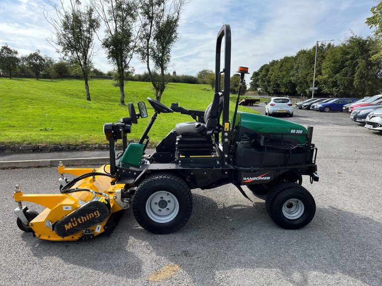 Ransomes HR300 c/w Muthing 1.85M Flail 