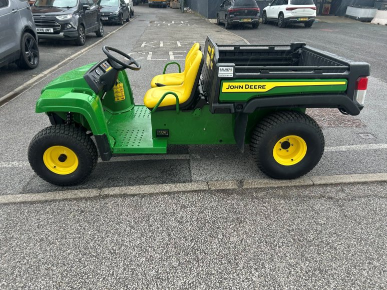 John Deere TE Gator 