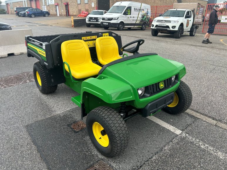 John Deere TE Gator 