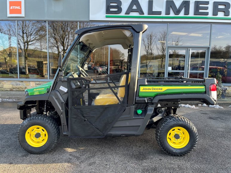 John Deere XUV865M Utility Vehicle 