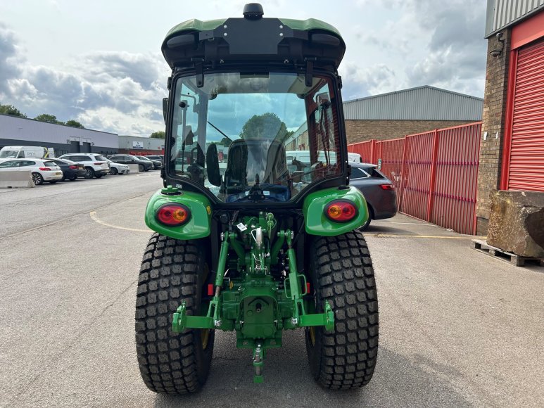 John Deere 3046R Compact Tractor