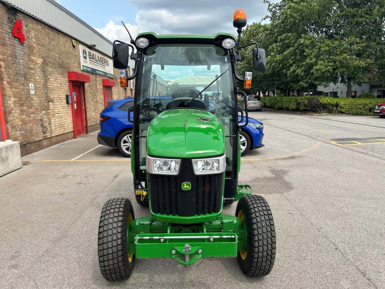 John Deere 3046R Compact Tractor