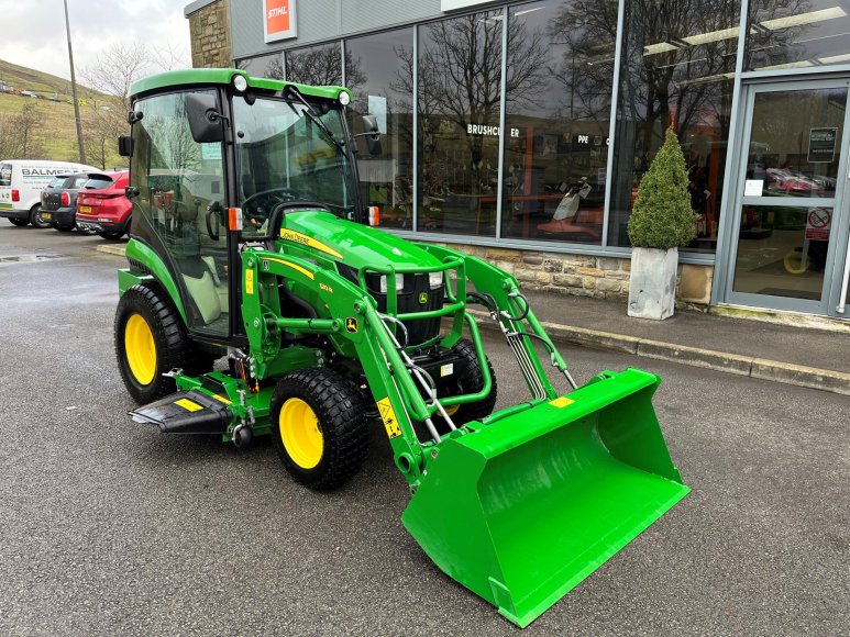 John Deere 2026R Compact Tractor
