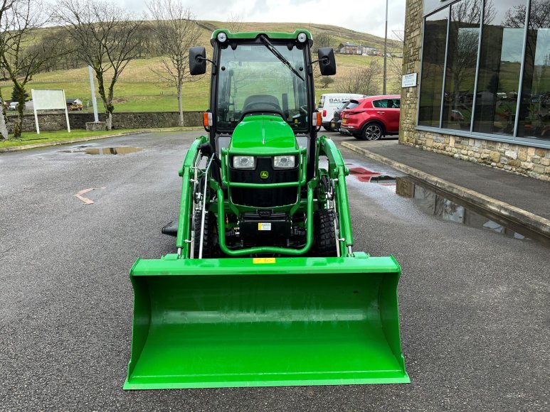 John Deere 2026R Compact Tractor