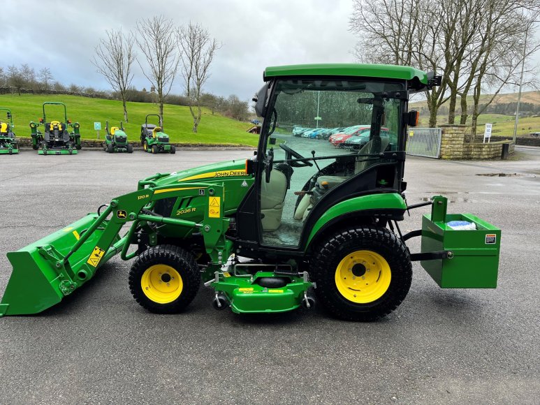 John Deere 2026R Compact Tractor