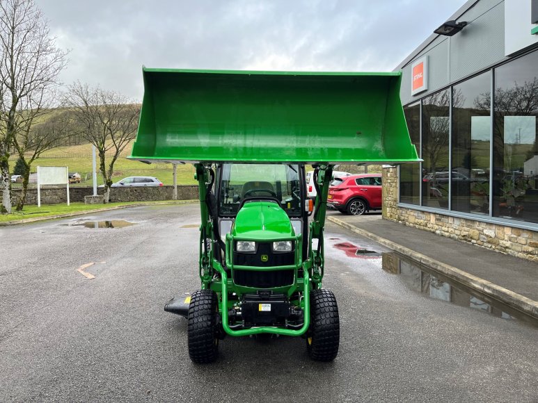 John Deere 2026R Compact Tractor