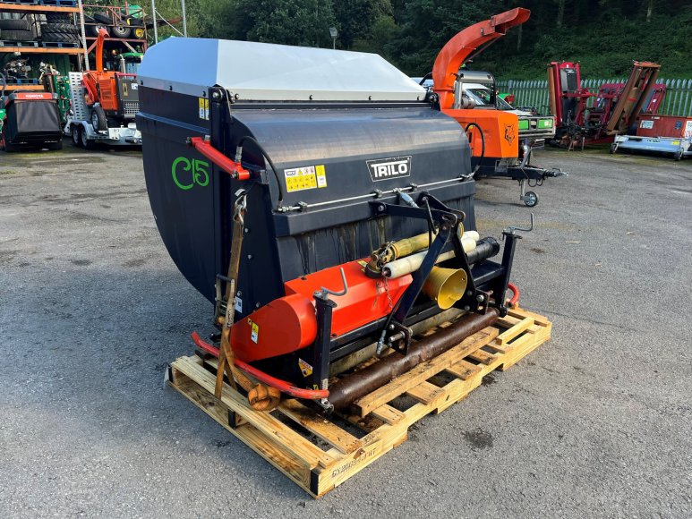 Trilo C15 Flail Collector