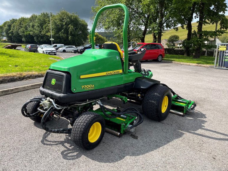 John Deere 7700A Fairway Mower